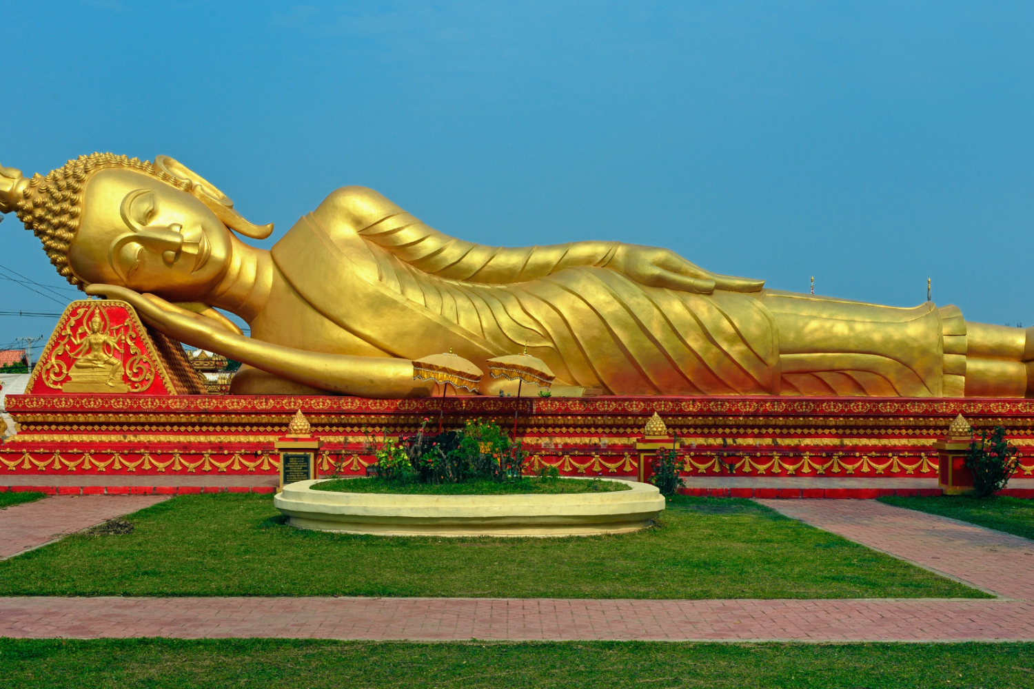 Reclining Buddha