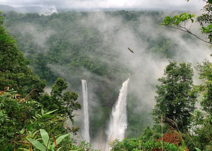 Brother Tours Southern Laos