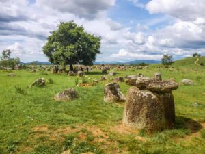 laos-plain-of-jars