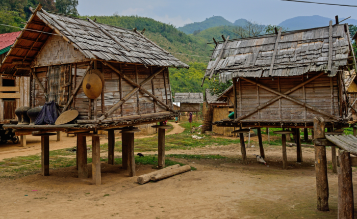 Hmong village-Hiking-Kuangsi-waterfall