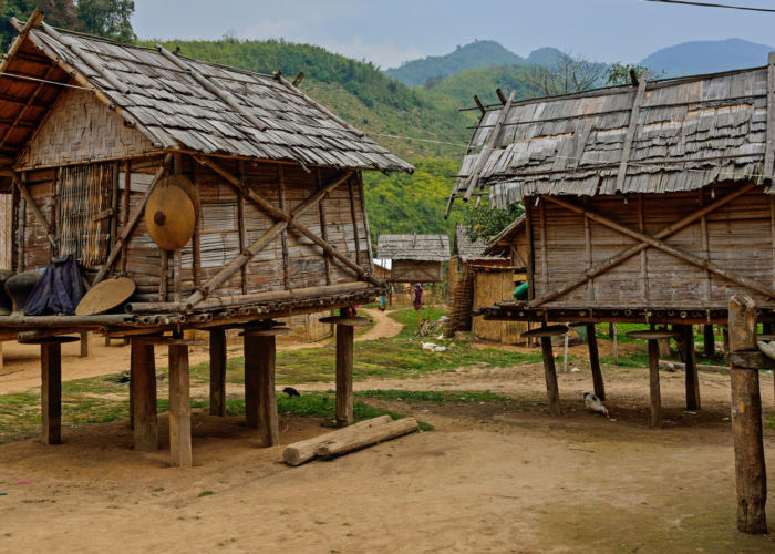 Hmong village-Hiking-Kuangsi-waterfall