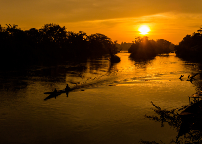 14-Day Photography Tour: Cambodia to Laos